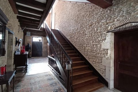 Villa a Civray, Vienne, Civray - € 583.000 | Ref: BVI65942 - foto 8