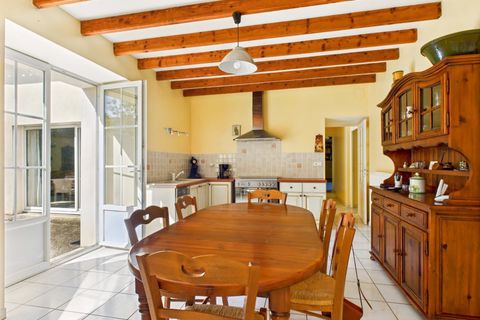 Villa a Chef-Boutonne, Deux-Sevres, Chef-Boutonne - € 220.430 | Ref: BVI77611 - foto 4