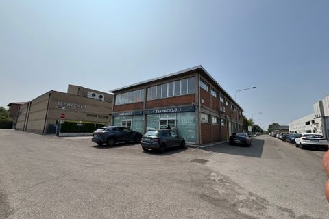 Erhvervsejendom i Modena, Modena, Modena - € 730.000 | Ref: MO2241-1 - foto 1