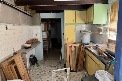 Villa a Montguyon, Charente-Maritime, Montguyon - € 74.000 | Ref: 155 - foto 7