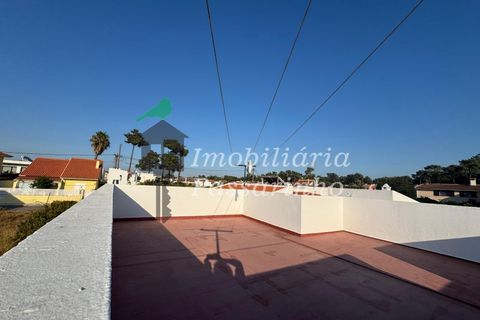 Villa - Almada, Setubal, Almada - € 775 000 | Réf : IP43025 - photo 13