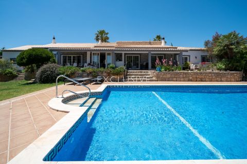 Villa i Lagoa, Faro, Lagoa - € 1.750.000 | Ref: EAV-4002 - foto 2