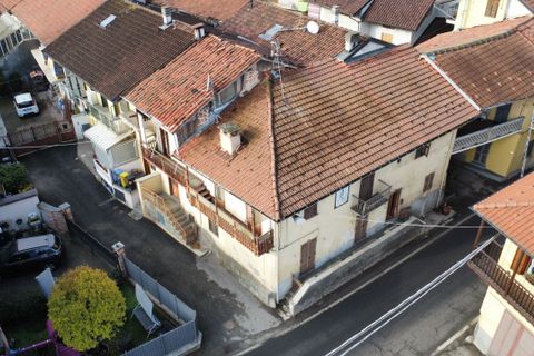 Byhus i Front, Turin, Front - € 20.000 | Ref: 1011-108 - foto 1