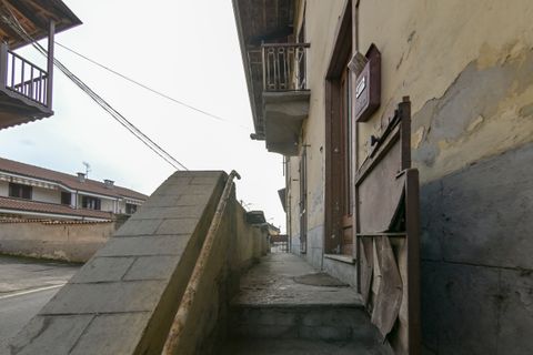 Byhus i Front, Turin, Front - € 20.000 | Ref: 1011-108 - foto 6