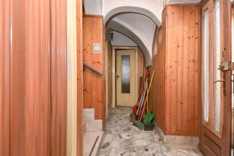 Byhus i Front, Turin, Front - € 20.000 | Ref: 1011-108 - foto 11