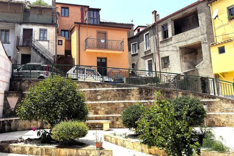 Byhus i Carlopoli, Catanzaro, Carlopoli - € 15.000 | Ref: CZ-859 - foto 2