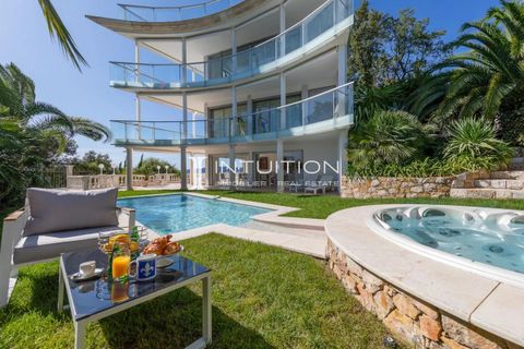 Villa i Cannes, Alpes-Maritimes, Cannes - € 5.800.000 | Ref: getkey_u_477217043 - foto 1