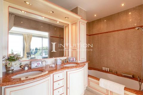 Villa i Cannes, Alpes-Maritimes, Cannes - € 5.800.000 | Ref: getkey_u_477217043 - foto 13