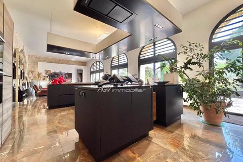 Landejendom i Uchaud, Gard, Uchaud - € 1.165.000 | Ref: 2667 - foto 7