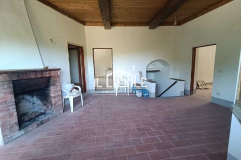 Villa i Rufina, Florence, Rufina - € 115.000 | Ref: 2169 - foto 3
