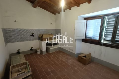 Villa i Rufina, Florence, Rufina - € 115.000 | Ref: 2169 - foto 11