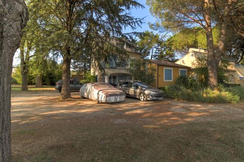 Villa a Saint-Marcel-d'Ardeche, Ardeche, Saint-Marcel-d'Ardeche - € 649.000 | Ref: 3011440904 - foto 4