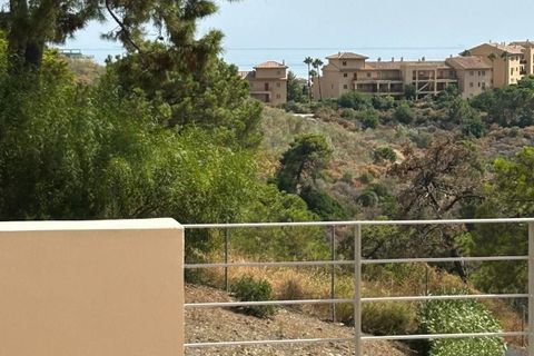 Leilighet i Estepona, Malaga, Estepona - € 400 000 | Ref: R5137600 - foto 17