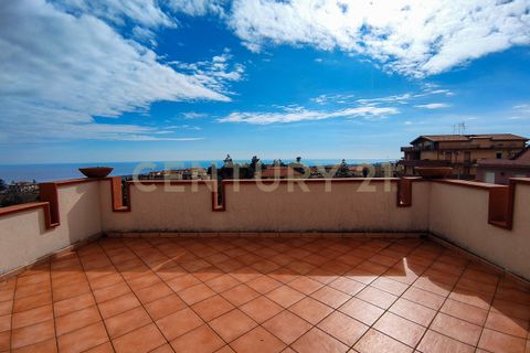 Villa a Giarre, Catania, Giarre - € 749.000 | Ref: 013-007 - foto 47