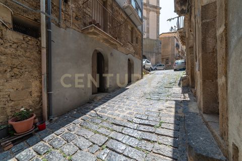 Villa a Caltagirone, Catania, Caltagirone - € 69.000 | Ref: 013-014 - foto 5