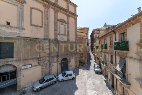 Villa a Caltagirone, Catania, Caltagirone - € 69.000 | Ref: 013-014 - foto 35