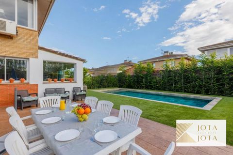 Villa a Tordera, Barcelona, Tordera - € 450.000 | Ref: 00317 - foto 5