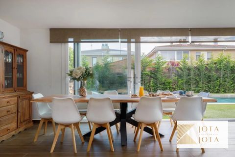 Villa a Tordera, Barcelona, Tordera - € 450.000 | Ref: 00317 - foto 9