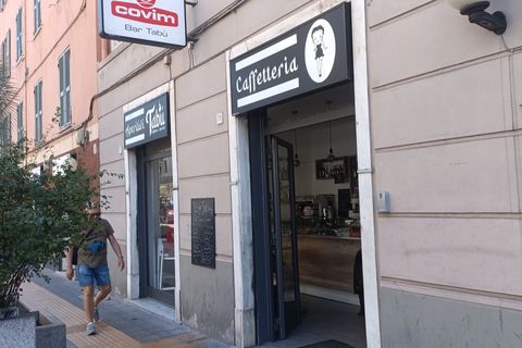 Erhvervsejendom i Genoa, Genoa, Genoa - € 42.000 | Ref: 29182 - foto 4