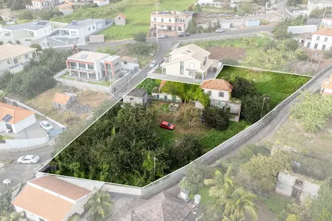 Helårsgrund i Calheta, Madeira, Calheta - € 500.000 | Ref: C0447-00137 - foto 1