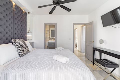 Villa i Estepona, Malaga, Estepona - € 1.295.000 | Ref: LUX0021 - foto 24