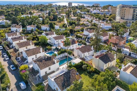 Villa i Estepona, Malaga, Estepona - € 1.295.000 | Ref: LUX0021 - foto 33