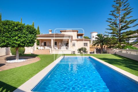Villa i Benissa, Alicante, Benissa - € 1.600.000 | Ref: VBS25024 - foto 1