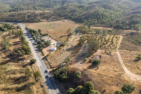 Villa a Aljezur, Faro, Aljezur - € 368.500 | Ref: Qt-935 - foto 3