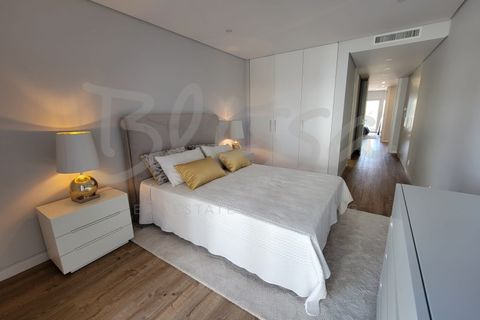 Lejlighed i Carcavelos, Lisbon, Carcavelos - € 780.000 | Ref: BL117784-A - foto 25
