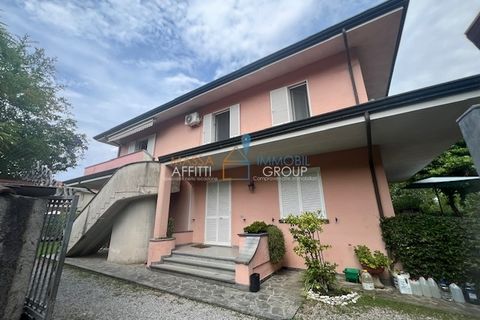 Villa i Massa, Massa and Carrara, Massa - € 700.000 | Ref: 3476 - foto 1