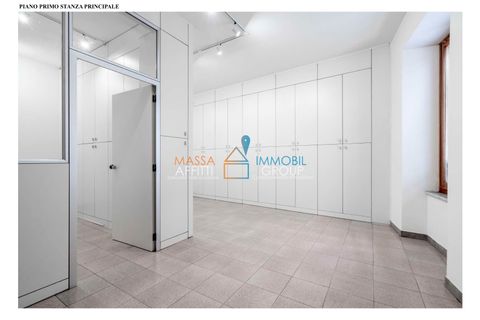Villa a Massa, Massa and Carrara, Massa - € 2.500/mes | Ref: 3469 - foto 7