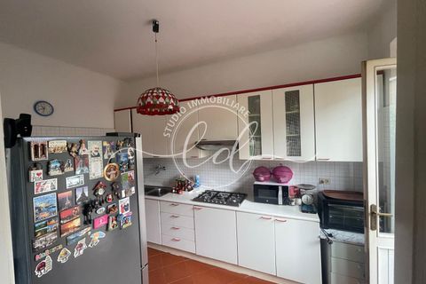 Byhus i Carrara, Massa and Carrara, Carrara - € 290.000 | Ref: 2525 - foto 23