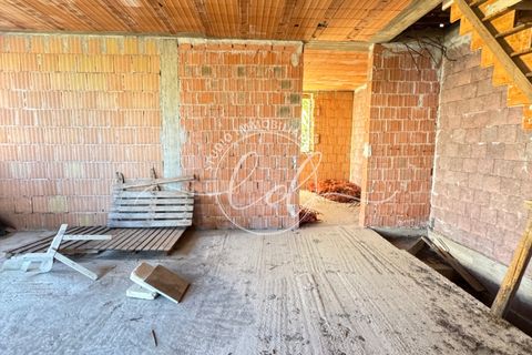 Byhus i Seravezza, Lucca, Seravezza - € 360.000 | Ref: 2543 - foto 9
