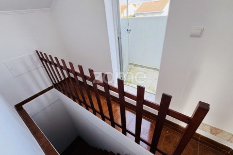 Villa i Belas, Lisbon, Belas - € 320.000 | Ref: ZMPT579633 - foto 13