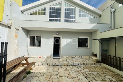 Villa i Belas, Lisbon, Belas - € 320 000 | Ref: ZMPT579633 - foto 2