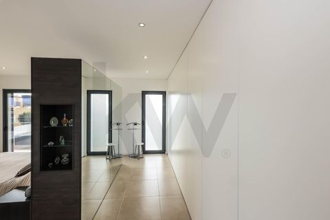 Villa i Alcantarilha, Faro, Alcantarilha - € 1.250.000 | Ref: KWPT-020208 - foto 45