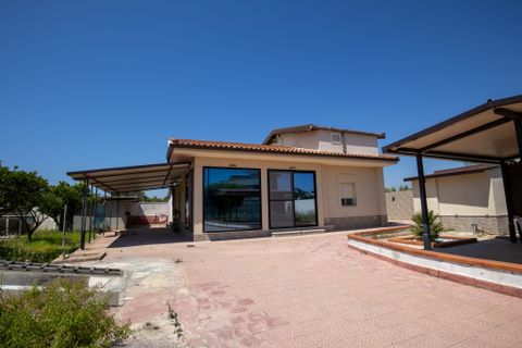 Villa i Siracusa, Siracusa, Siracusa - € 380.000 | Ref: IA4824 - foto 2