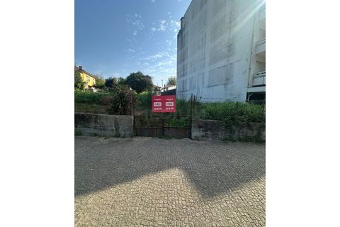 Helårsgrund i Maia, Porto, Maia - € 400.000 | Ref: M2021 - foto 2