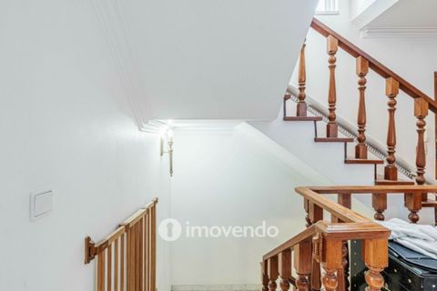 Villa i Oeiras, Lisbon, Oeiras - € 780.000 | Ref: IMO-110093 - foto 27