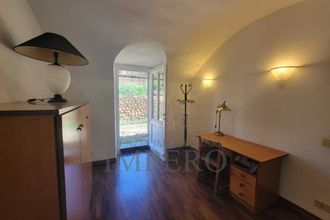 Villa i Ventimiglia, Imperia, Ventimiglia - € 680.000 | Ref: 23400 - foto 35