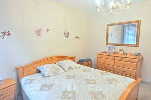 Villa a Aubeterre-sur-Dronne, Charente, Aubeterre-sur-Dronne - € 299.600 | Ref: BVI78549 - foto 12