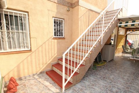 Bungalou a Torrevieja, Alicante, Torrevieja - € 169.900 | Ref: B244/3390 - foto 15