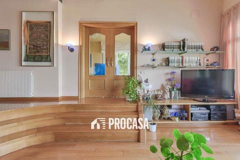Villa a Roses, Gerona, Roses - € 690.000 | Ref: 3922 - foto 11