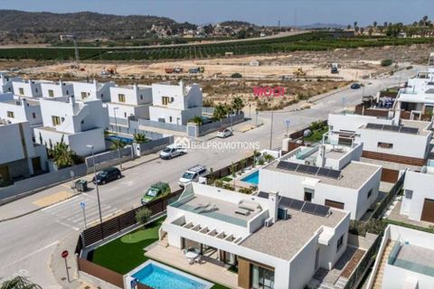 Villa i Orihuela, Alicante, Orihuela - € 469.900 | Ref: V693 - foto 2