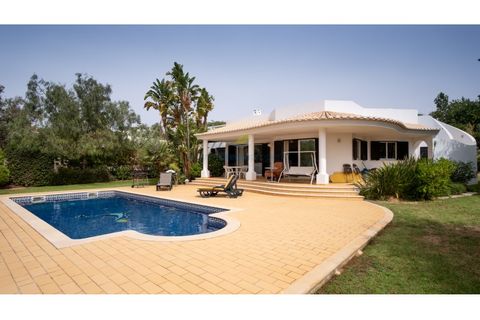 Villa i Albufeira, Faro, Albufeira - € 920.000 | Ref: LO-01 - foto 1