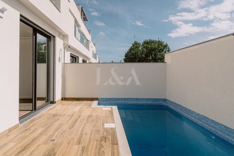 Rækkehus i Moncarapacho, Faro, Moncarapacho - € 680.000 | Ref: FUS32/25_SA(5) - foto 1
