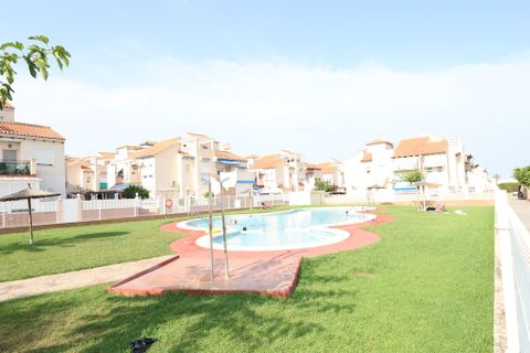 Leilighet i Playa Flamenca, Alicante, Playa Flamenca - € 147 000 | Ref: CM9961 - foto 2