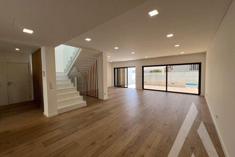 Villa i Loures, Lisbon, Loures - € 850.000 | Ref: 1150874/25LS - foto 1