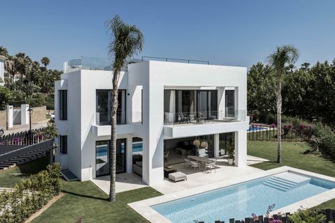 Villa i Marbella, Malaga, Marbella - € 1.750.000 | Ref: BLXC-1331A - foto 2