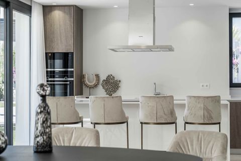 Villa i Marbella, Malaga, Marbella - € 1.750.000 | Ref: BLXC-1331A - foto 6